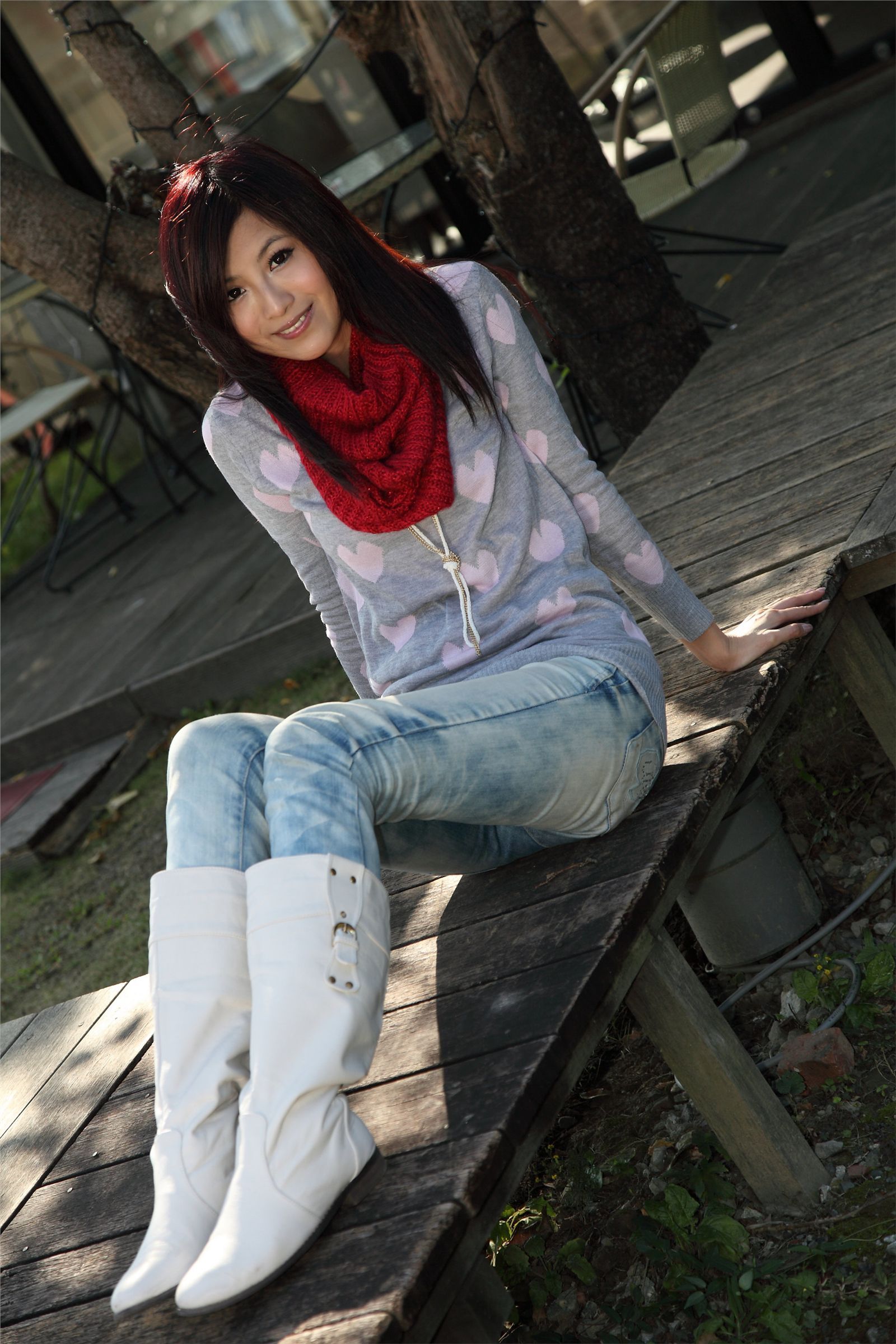 宜兰游拍 高清晰超大美少女图片打包下载